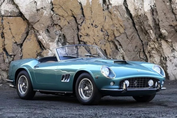 Редкий Ferrari ушел за 18 045 000 долларов. Угадайте, сколько на продаже заработали бывшие владельцы