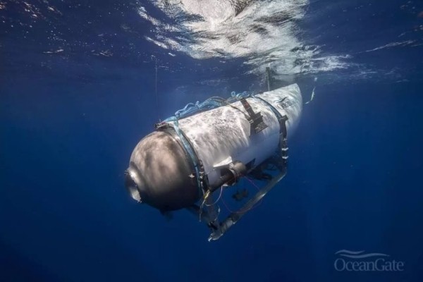 В Атлантическом океане обнаружены обломки батискафа «Титан» и человеческие останки В Атлантическом океане обнаружены обломки батискафа «Титан» и человеческие останки