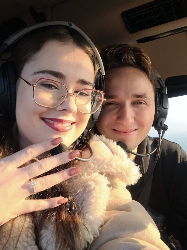 Парень в Польше устроил незабываемое предложение, впечатлив свою возлюбленную креативным способом